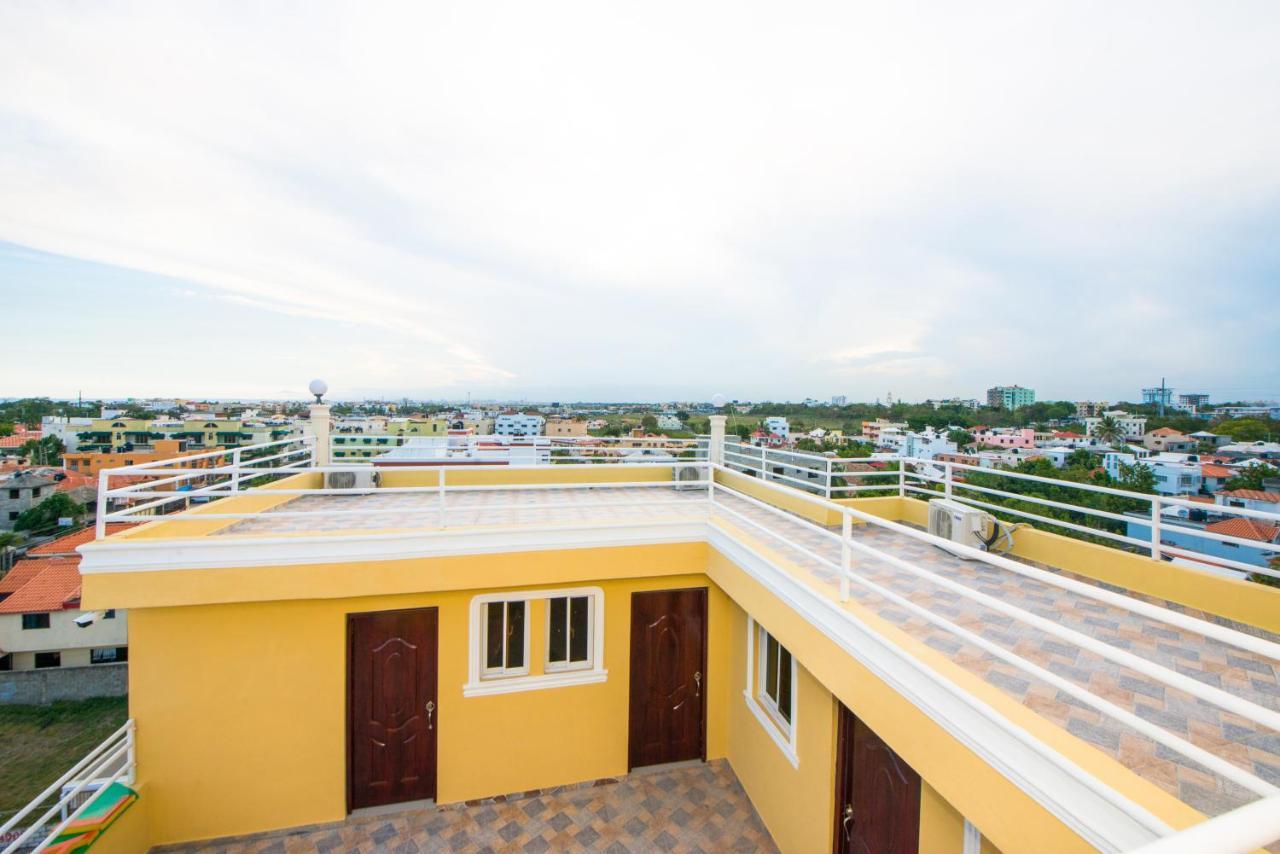 Bnb Tropical Island Aparthotel - Corales Del Sur - Santo Domingo Este Экстерьер фото