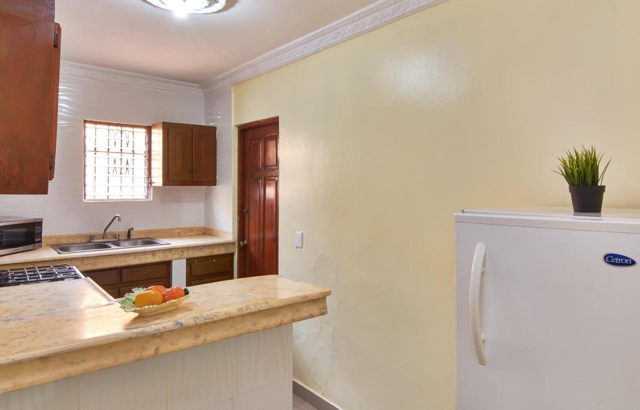Bnb Tropical Island Aparthotel - Corales Del Sur - Santo Domingo Este Экстерьер фото