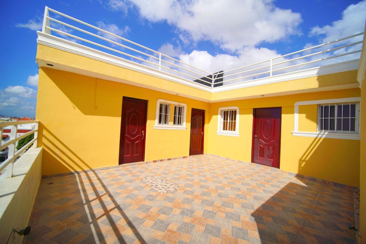Bnb Tropical Island Aparthotel - Corales Del Sur - Santo Domingo Este Экстерьер фото