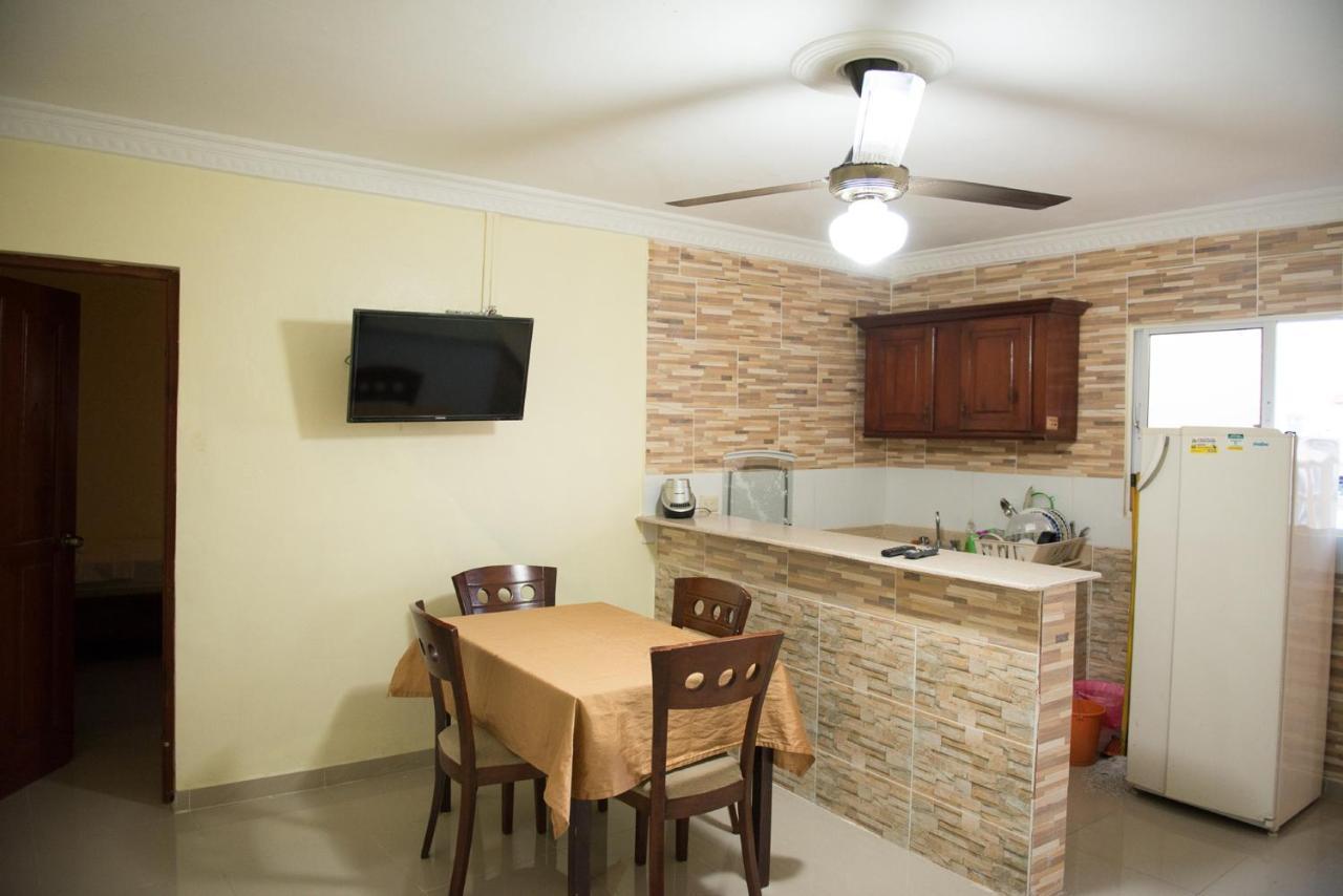Bnb Tropical Island Aparthotel - Corales Del Sur - Santo Domingo Este Экстерьер фото