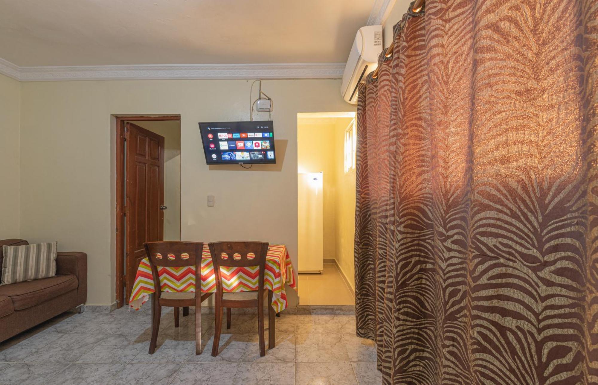 Bnb Tropical Island Aparthotel - Corales Del Sur - Santo Domingo Este Экстерьер фото