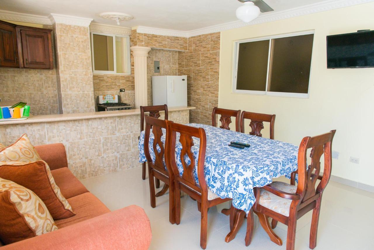 Bnb Tropical Island Aparthotel - Corales Del Sur - Santo Domingo Este Экстерьер фото